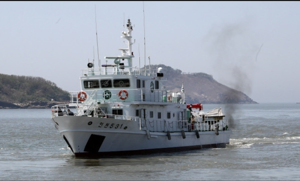      ▲사진 = 옹진군은 의사가 없는 도서지역 주민에게 무료 순회 진료를 제공하는 병원선