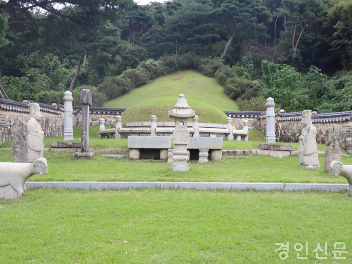 포은 정몽주 선생 묘