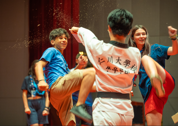 ▲인천대 태권도 동아리, K팝 댄스동아리 학생들의 공연,