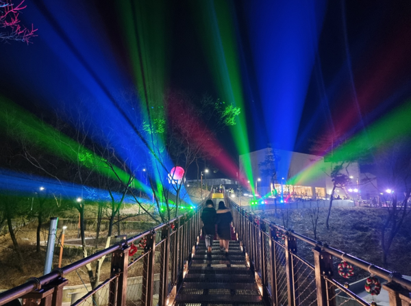                                                                           ▲애기봉 성탄트리 전경 모습,