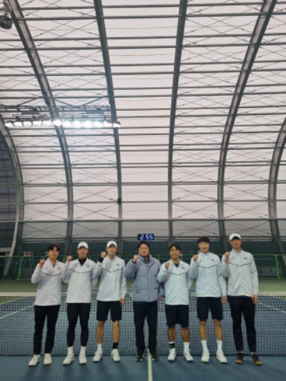                                          ▲테니스 동계전지훈련 사진,