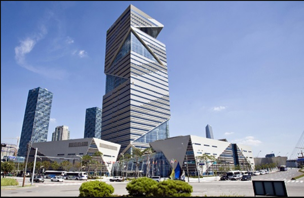                                                            ▲인천경제자유구역청 전경,