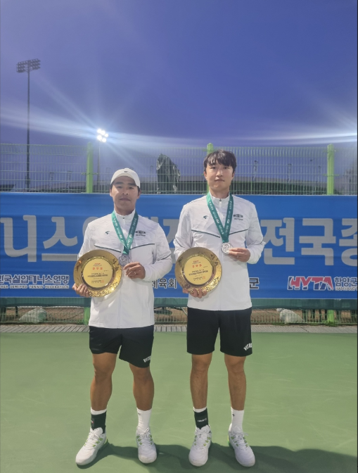                                                 ▲복식입상 사진,