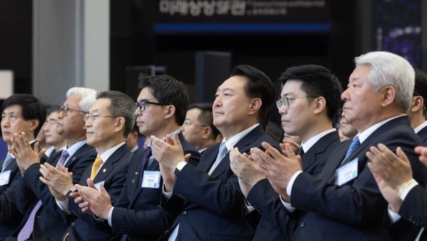尹 대통령, 2024년 과학기술·정보통신의 날 기념식 참석해 미래 핵심기술 육성 위한 투자와 지원 약속
