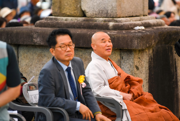    ▲칠장사 주지 지강스님