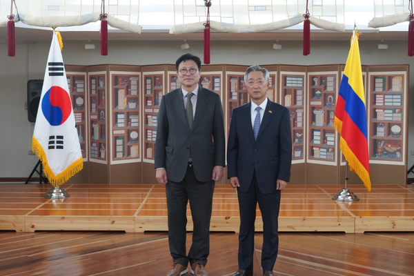 ▲도성훈 인천시교육감 콜롬비아 쿠아스카 카르멘 학교 방문,