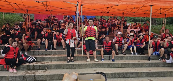 수어로 국제적 사랑해 라는 표현이다