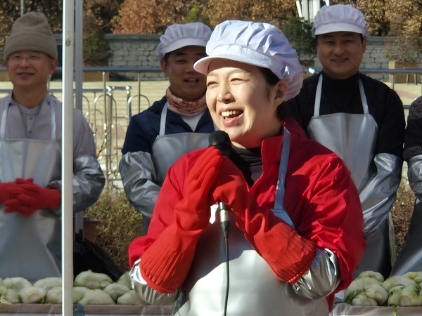 국민의힘 김은혜 국회의원이 인사말을 하고 있다.