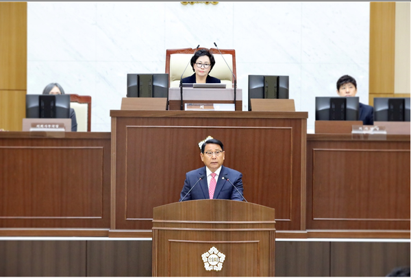 ▲ 연수구의회 박정수 의원(국민의힘, 옥련1동·동춘1·2동), 5분 자유발언,                [자료제공 : 연수구 의회] 